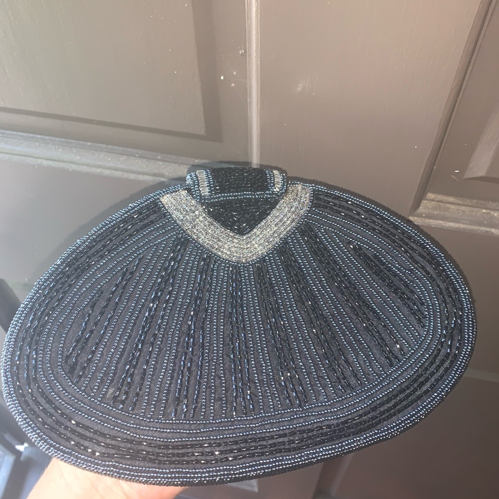 Vintage Genie beaded clutch